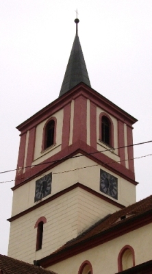 Věž farního kostela ve Volenicích