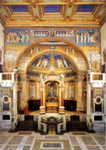 Interiér římské baziliky Santa Prassede all Esquillino